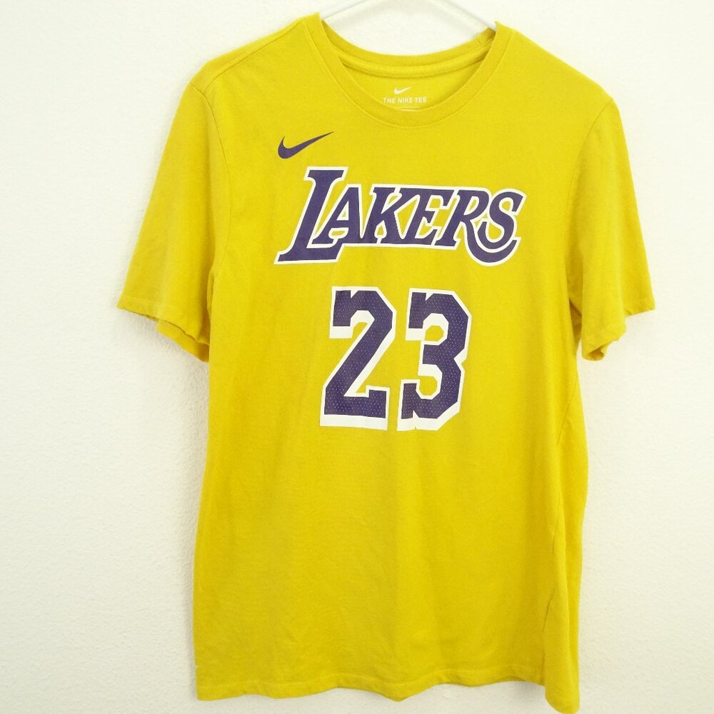 The Nike Tee T- Shirt Athletic Men's Lakers # 23 James